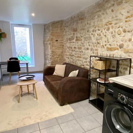 Vaste Appartement Renove - Centre Ville Bourg-en-Bresse Exterior photo